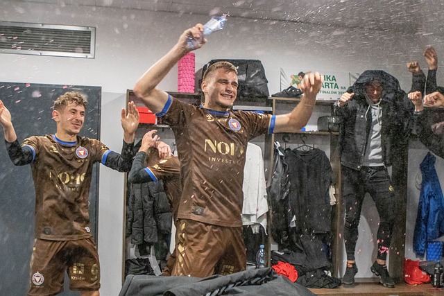 不应该因为 不应该因为